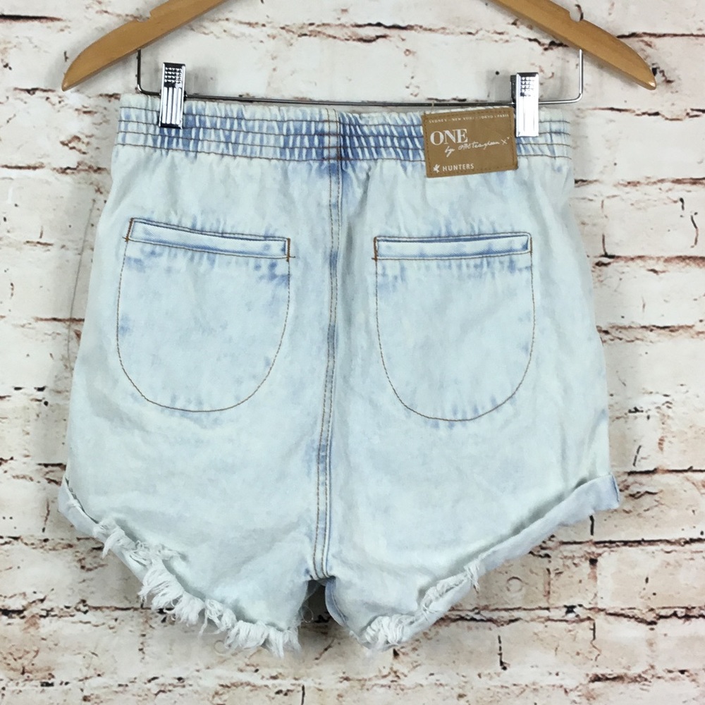 One Teaspoon Hunter Shorts - Picture 4 of 6